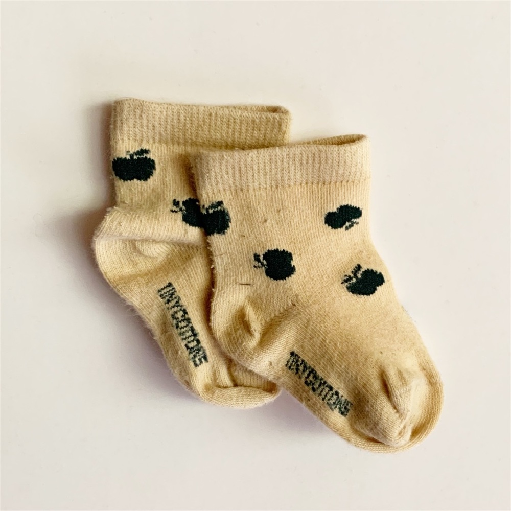 Tinycottons apple socks 0-6 months